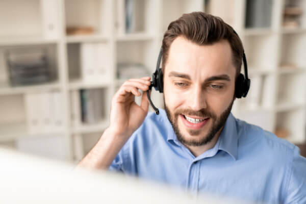 virtual contact center agent